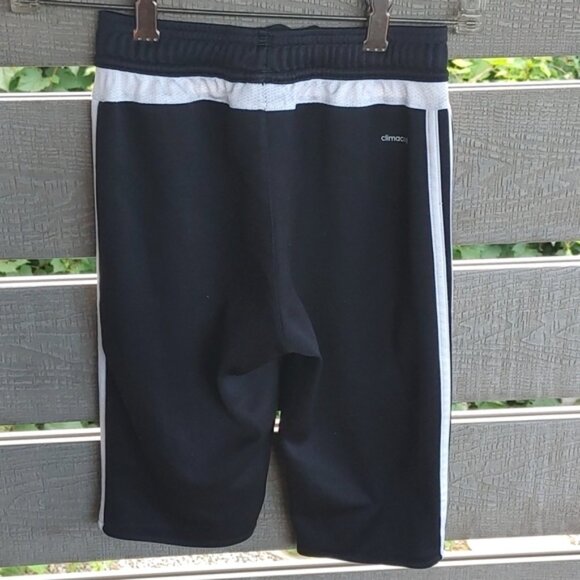 Adidas Girls 9-10Y Short pant size S Black - Picture 6 of 9